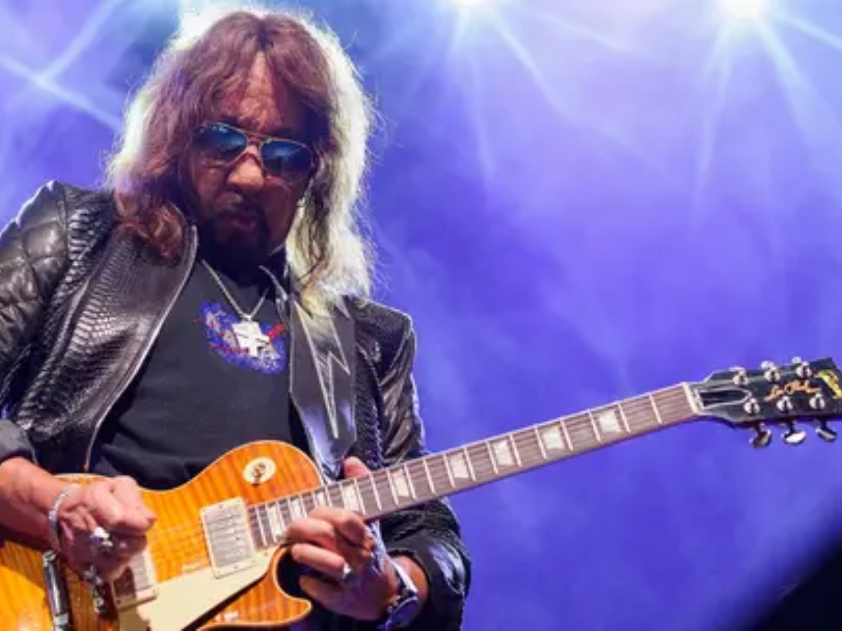 Ace Frehley, el guitarrista fundador de KISS ha fallecido hoy a los 74 años